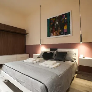 Appartamento 300 M Dal Duomo - Due Magnifici Moderni, Modena